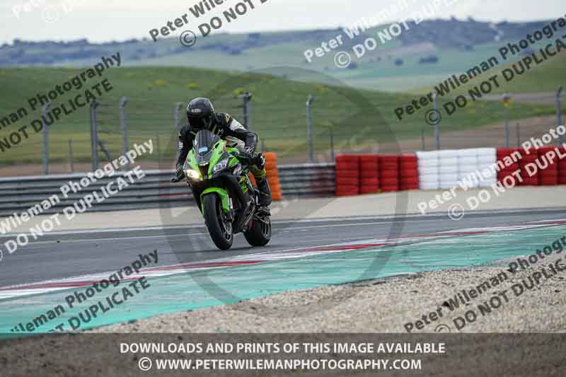 cadwell no limits trackday;cadwell park;cadwell park photographs;cadwell trackday photographs;enduro digital images;event digital images;eventdigitalimages;navarra;no limits trackdays;peter wileman photography;racing digital images;trackday digital images;trackday photos